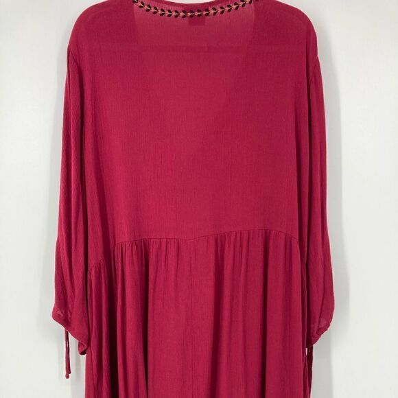 City Chic Embroidered Dress Size 18 Red Color 100% Viscose - Picture 2 of 10